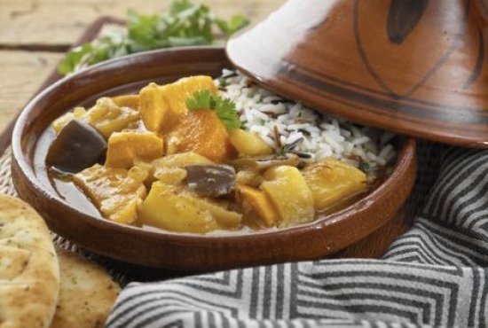 VEGETABLE TAGINE WITH LEMON AND CORIANDER FLATBREAD